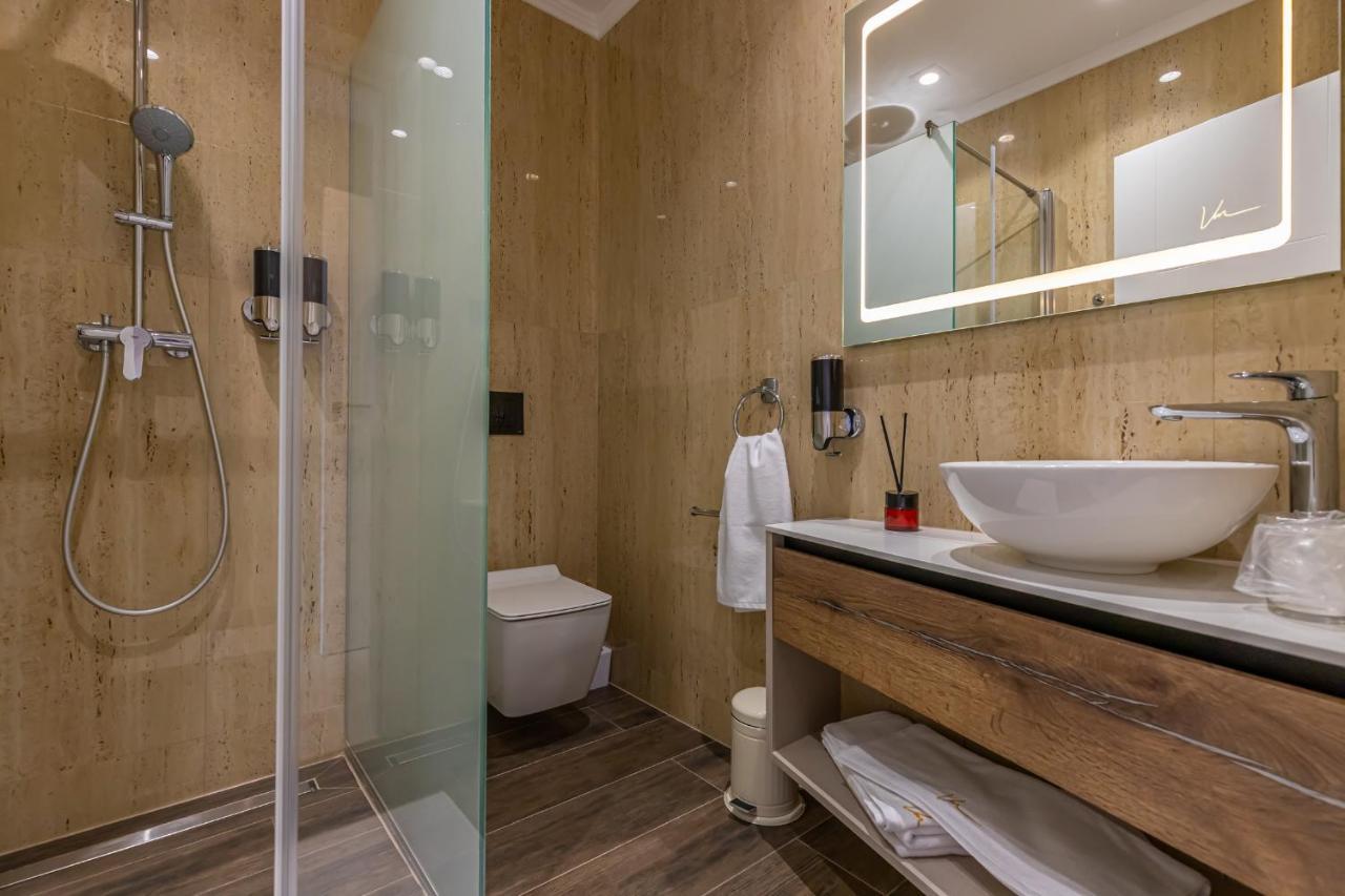 Villa Marassi With Heated Pool, Hot Tub And Sauna Цриквениця Екстер'єр фото
